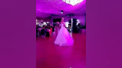 Hermosa cancin. Karen
