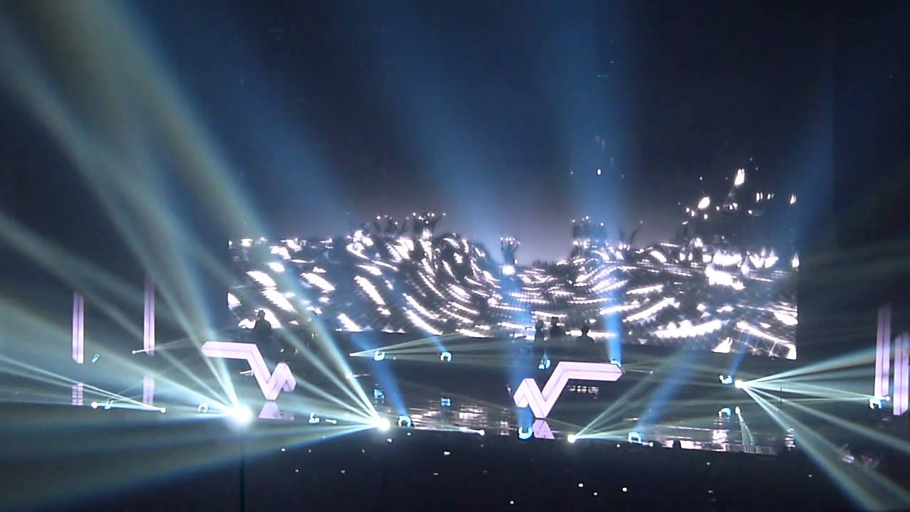 Stromae - Merci (avril 2014 - BXL)