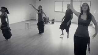 Fusion of body percussion and dance by Santi&Mariona Duet feat. Dansara (India.Arie "Flowers")