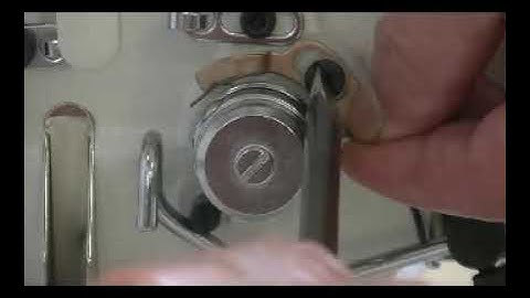 How to be adjusting of the Thread Breakage detecting Plate of JUKI LBH-1790 Button Hole Machine’s