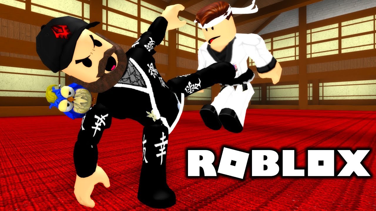 NAJSILNIEJSZY KARATEKA W MIEŚCIE! ROBLOX admiros YouTube