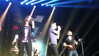 Perfect Day (live)  Lady Antebellum