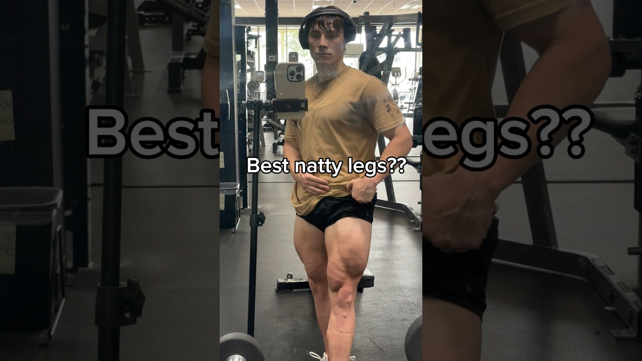 HEAVY SQUATS= MASSIVE QUADS🍗 