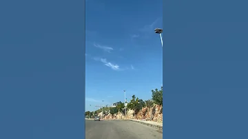 طب شو رأيك نعمل فتله محمود الفرم مشوار سياره لبنان سوريا طبيعة طبيعية أشجار طرقات شوارع 