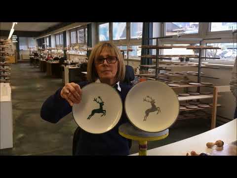 Video: Co je křehčí porcelán nebo keramika?
