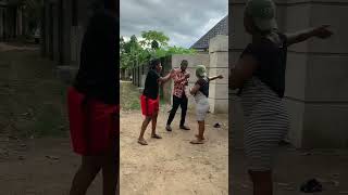 Shocking moment as Evïl Elder Daughter came with her wayward Girlfriend to fight Pastor David. God 