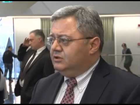 დავით უსუფაშვილი არასაპარლამენტო პოლიტიკური  პარტიების წარმომადგენლებს შეხვდა