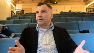 Intervista ad Aron Pilhofer