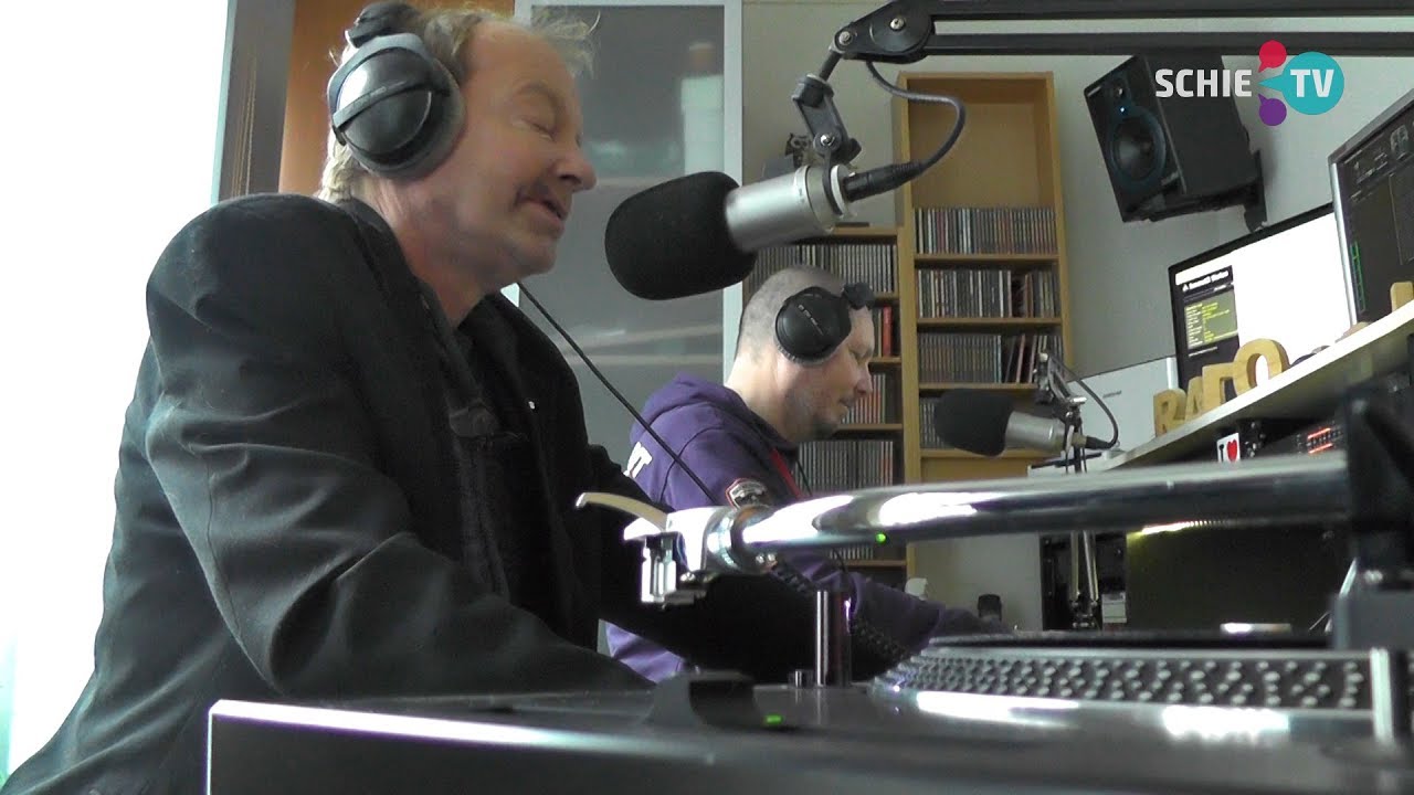 SCHIE TV: De oude piratenzender na 40 jaar nog steeds actief: Ural Radio