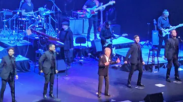 Frankie Valli opening song at age 89 2/10/24