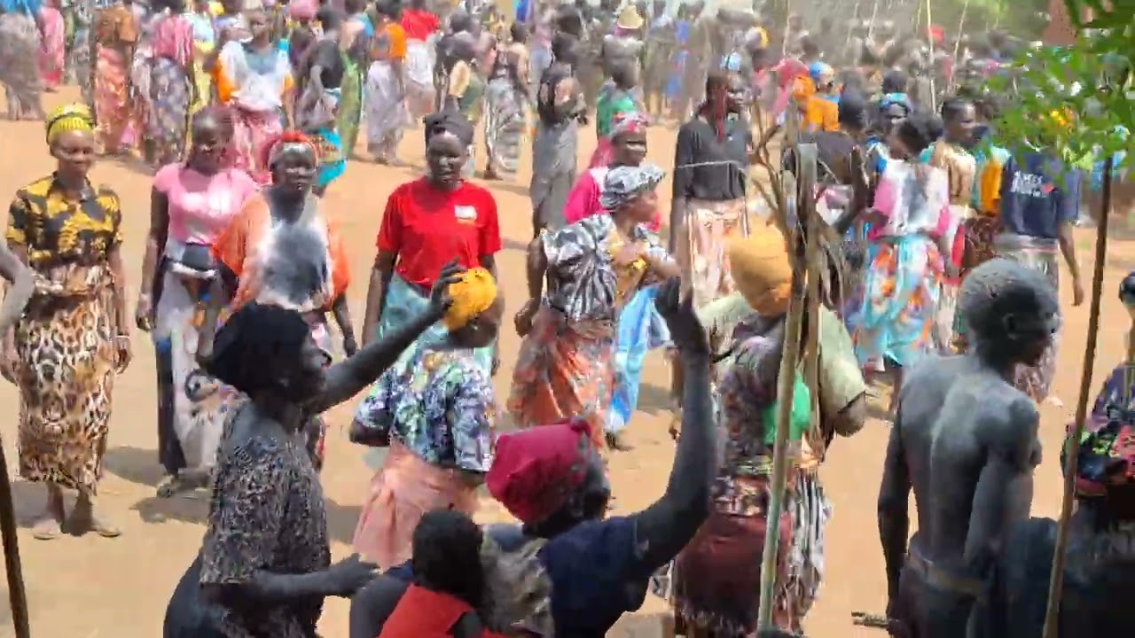 Aling of the late ohisa from oronyo Torit