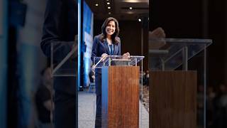PM Modi CHEATING Using Teleprompter? 'Script Writer' of Govt! India Wants To Know! #shorts