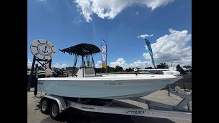 Details 2025 Savannah 210X Guide