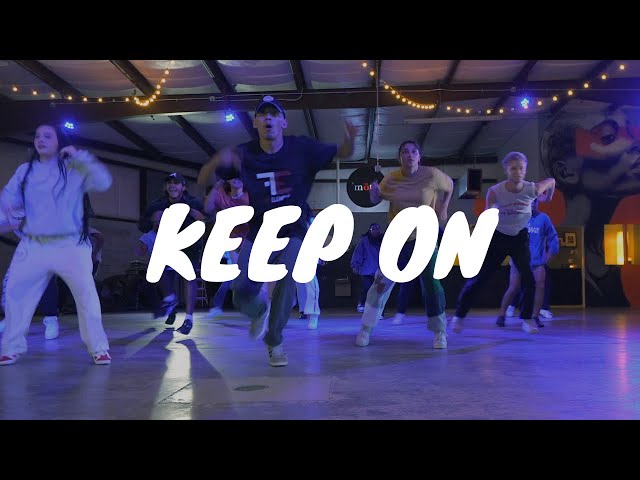 DAN T u0026 D SELEKTAH - Keep On | House Dance Choreography by Tarek class=