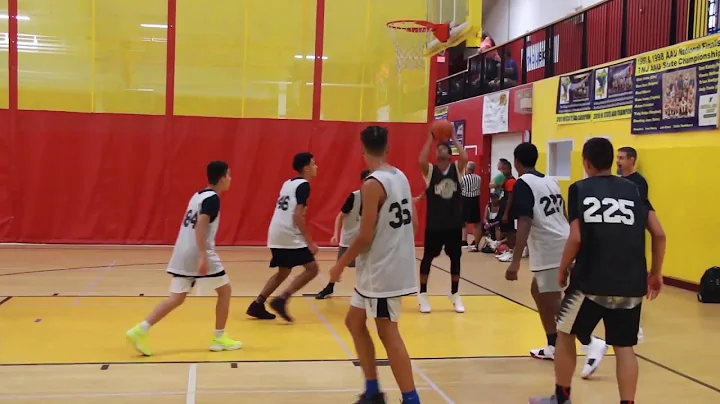 Timothy Holloway #225 - 6'0 SF/SG Class of 2020 Mo...