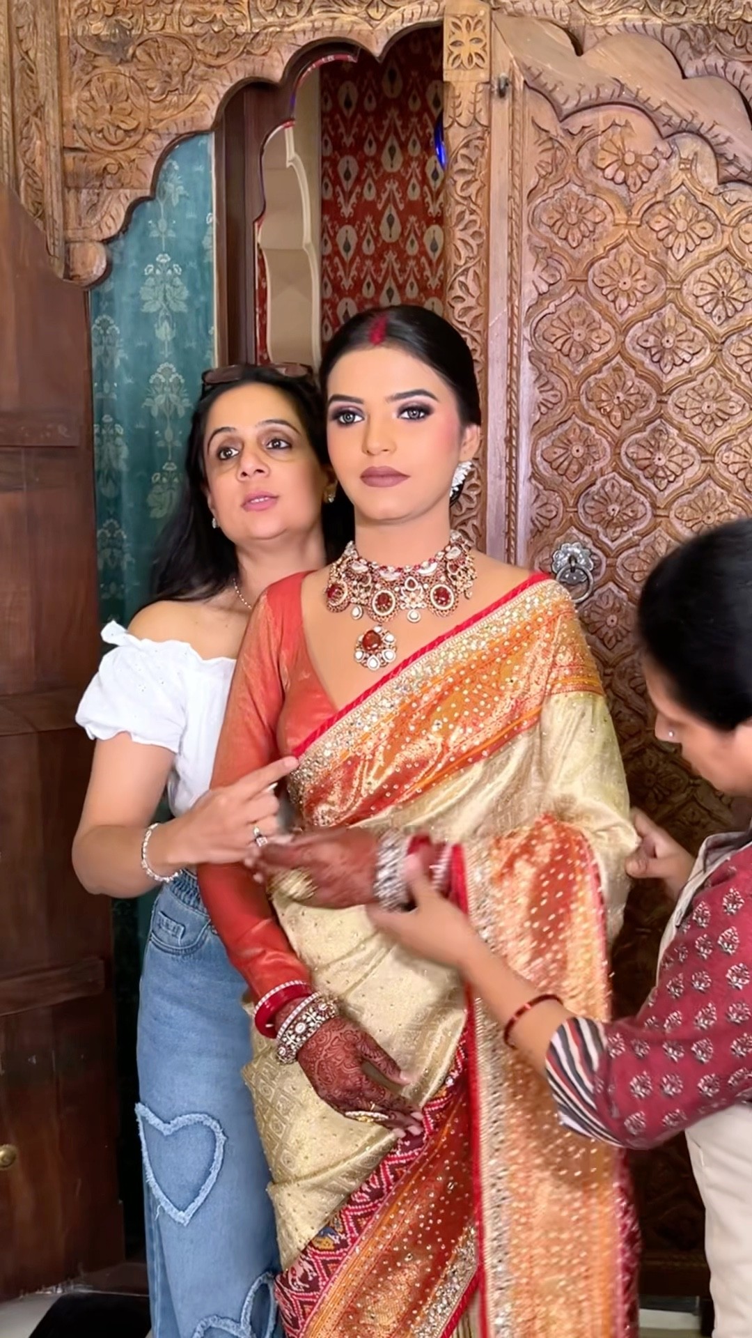 Sindoor \u0026 Saree ❤️ Makeup by Parul Garg