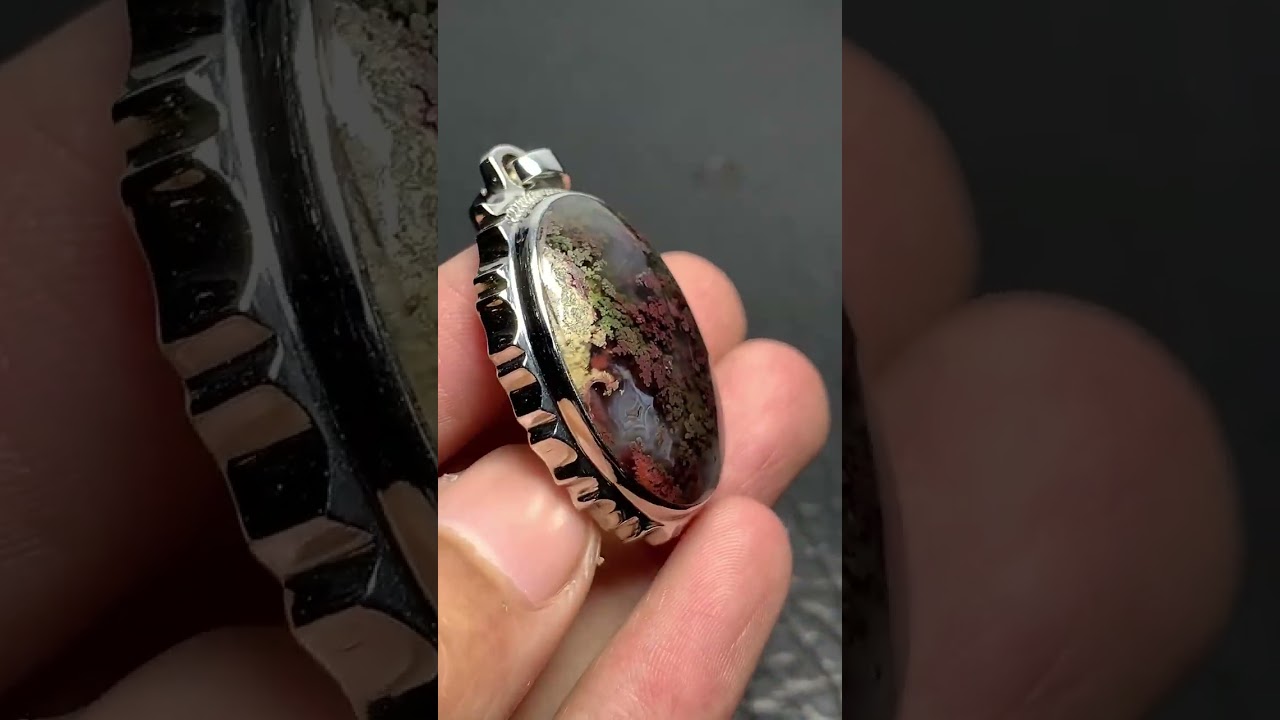 Scenic Moss Agate Pendant 37x24x9mm High Quality 61.5 ct