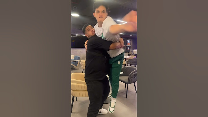 كم الساعه عندكم لما شفتو الفيديو؟🥰 #الامارات #explore #comedyfilms #اكسبلور #viral #السعودية