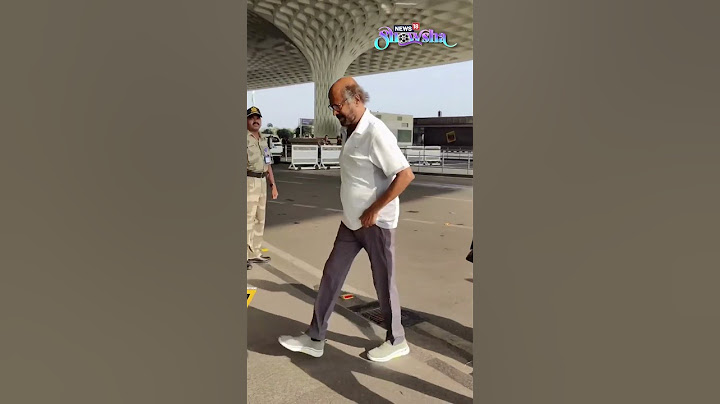 Superstar Rajinikanth Impresses Us With His Simplicity As He Is Spotted At Mumbai Airport | #shorts