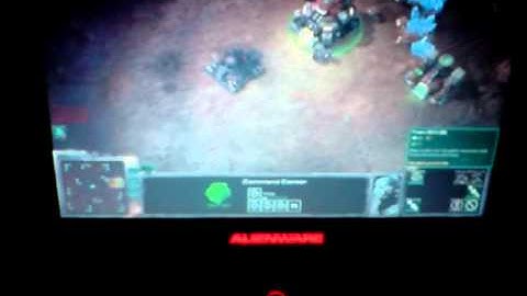 StarCraft 2 Alienware M11x R3 (i3 1.3ghz)