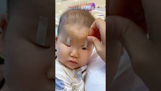 Why do Chinese apply Tape on their Children's Eye🤯