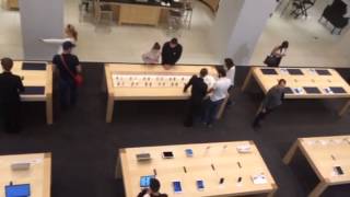 Apple Shop в Москве в ЦУМ