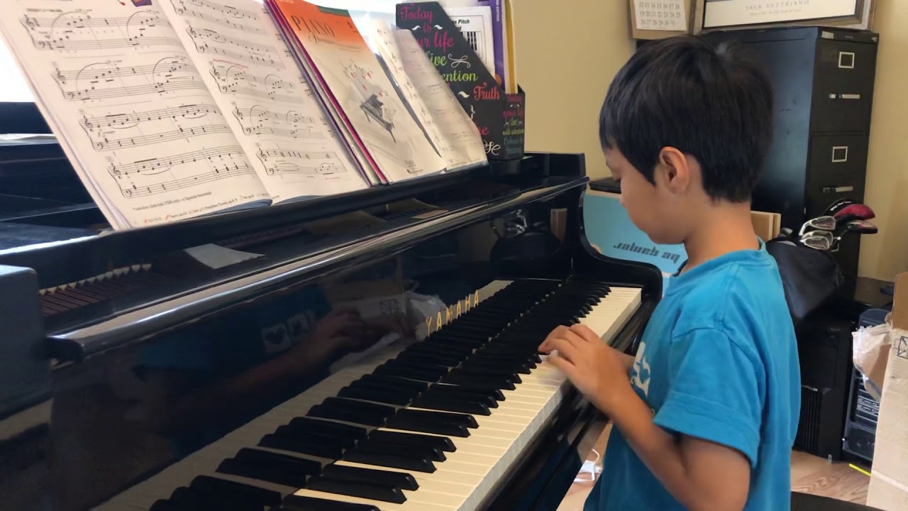 Plippi Plays Piano Spanish Caballero YouTube