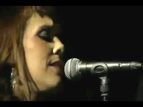 Zaz   -  Introduction Concert Baloise Session  -  Montage - 2013 -