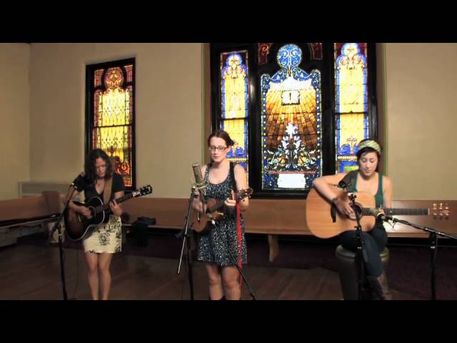 Ingrid Michaelson - Soldier | Live at Audiogrotto