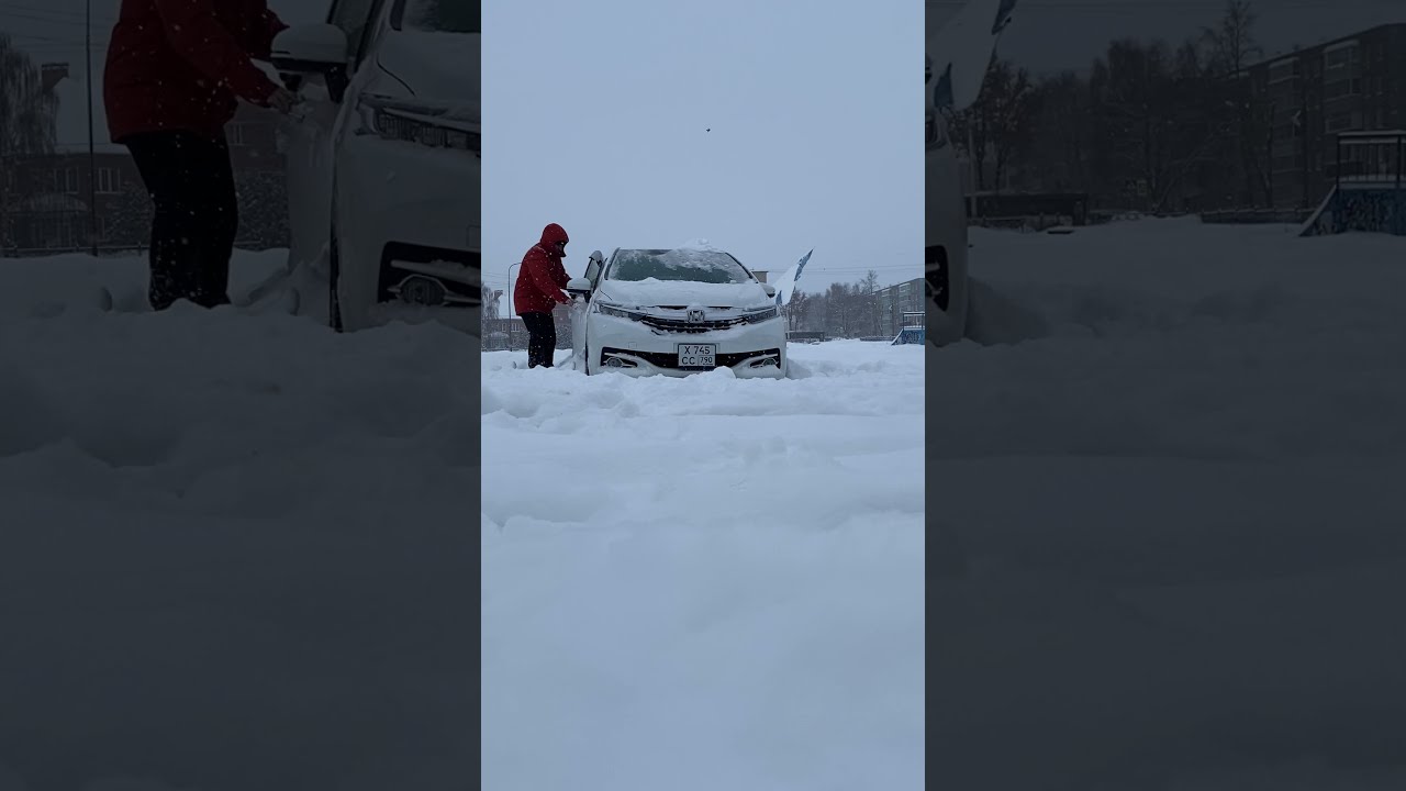 Пузотёрка Зимой Хонда Шаттл - YouTube