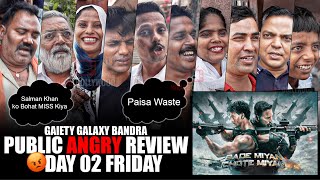 Bade Miyan Chote Miyan | Day 02 Friday | Public Unexpected Review | Gaiety Galaxy Bandra