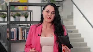 The Uncomfortable Space between Art and Entrepreneurship  | Gráinne Maher | TEDxStormontStudio