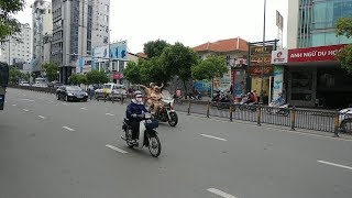 Chp Nhong Cnh Cc Vip Loi C c Csgt H Tng  Vip Level C With Police Escorting