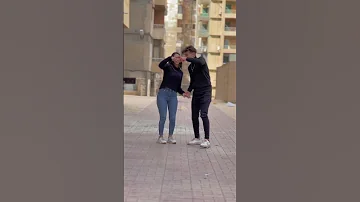انا محدش يتوقعني 