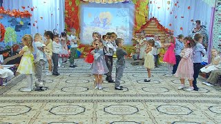 Веселый парный танец  в детском саду "Озорная полечка"