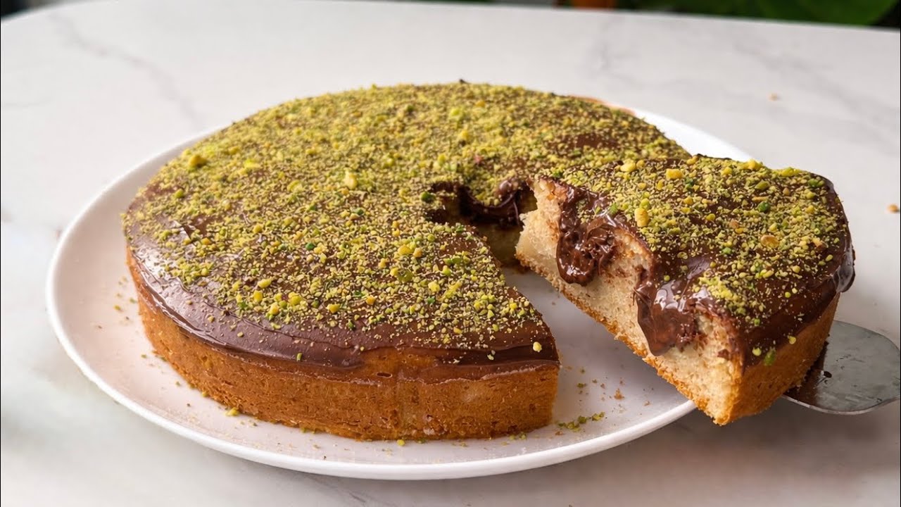 Я не могу перестать печь этот торт — он такой вкусный, полон шоколада — простой и легкий рецепт.