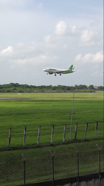 Pesawat Citilink Indonesia Landing di Jakarta Bandara Soekarno-Hatta #Shorts
