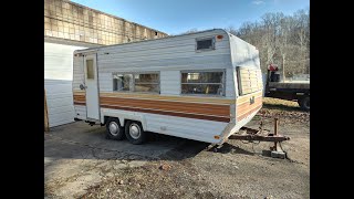Check out this FREE camper I got on Marketplace!