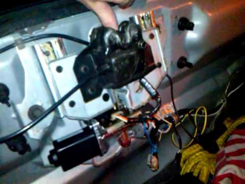 How to Replace Motorized Hatch Guides on a thirdgen Cam ... 92 camaro deck lid wiring diagram 