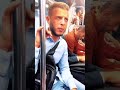 شاب يقرأ القرآن فسبب في صدمه للجميع قارئ المترو خشوع زلزل المترو قرآن كريم