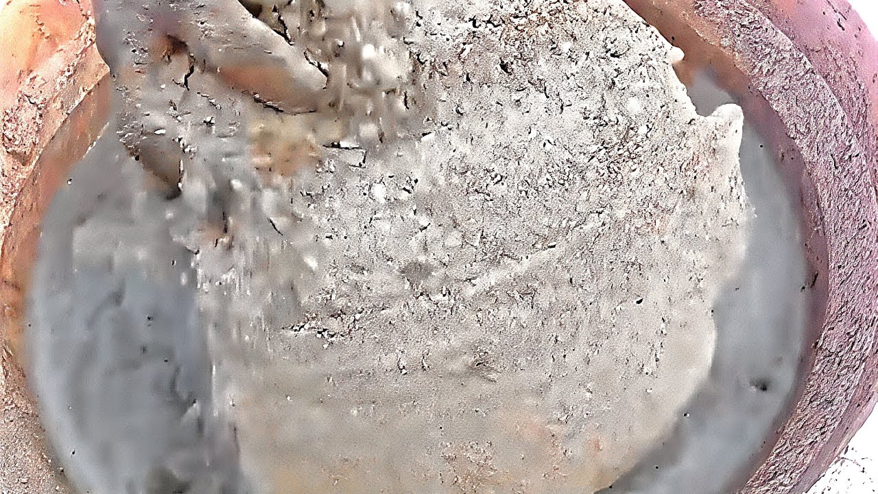 Soft sand crushing on water tub satisfying soun water tub crumbling 😎👍🤌😋🫰💦💦⚫🩶