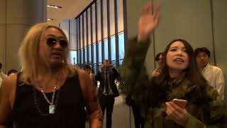 Andrey Surcek アンドレイスーチエック And Ryūji Akiyama 秋山竜次 In Emergency