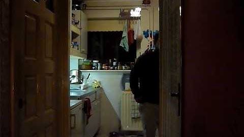 spary can attacking 2