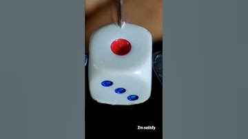 dice 🎲 cutting close-up asmr
