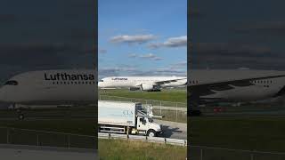 Lufthansa Airbus A350-941 arrived at YYZ from Munich #aviation#plane#planespotting#toronto#landing g