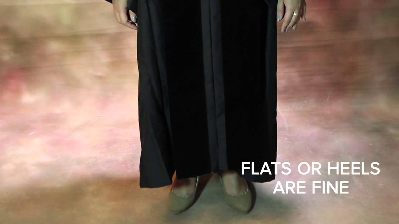 EASY GUIDE TO WEARING YOUR DOCTORAL TAM GOWN AND HOOD YouTube