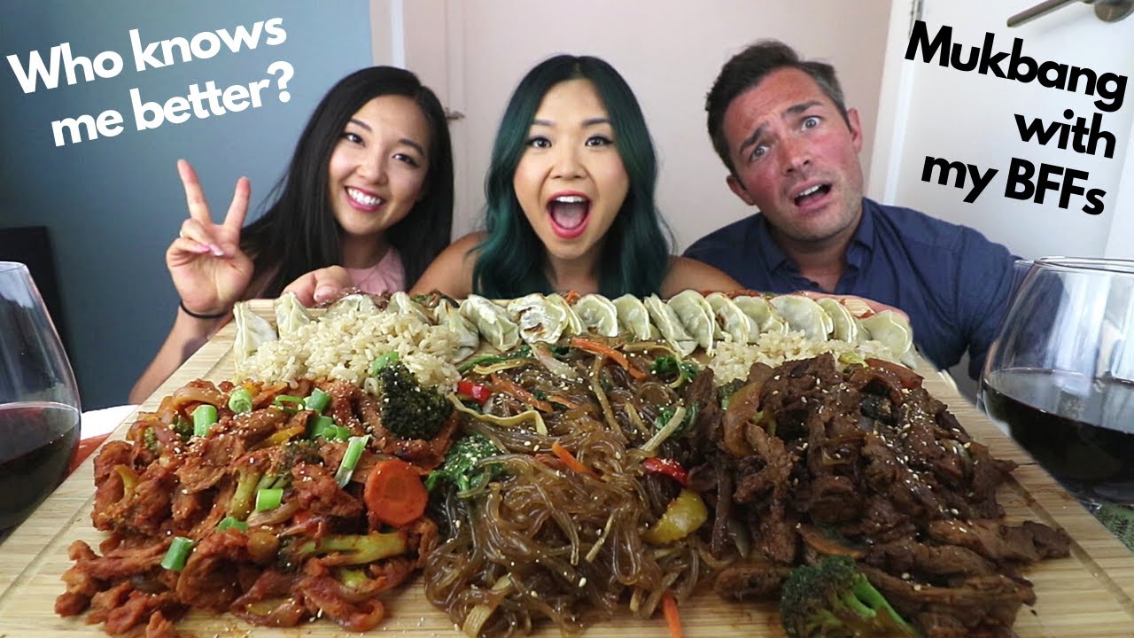 VEGAN KOREAN FEAST MUKBANG W/ MY BESTIES (Noodles, Dumplings, Bulgogi) // Munching Mondays Ep.67