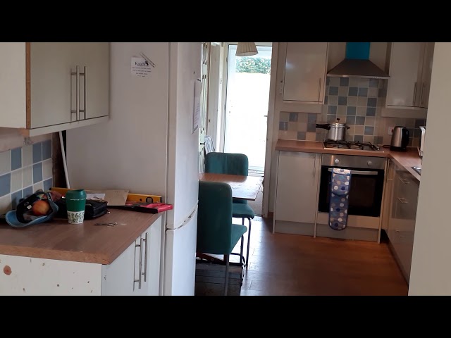 Video 1: Kitchen & enterance