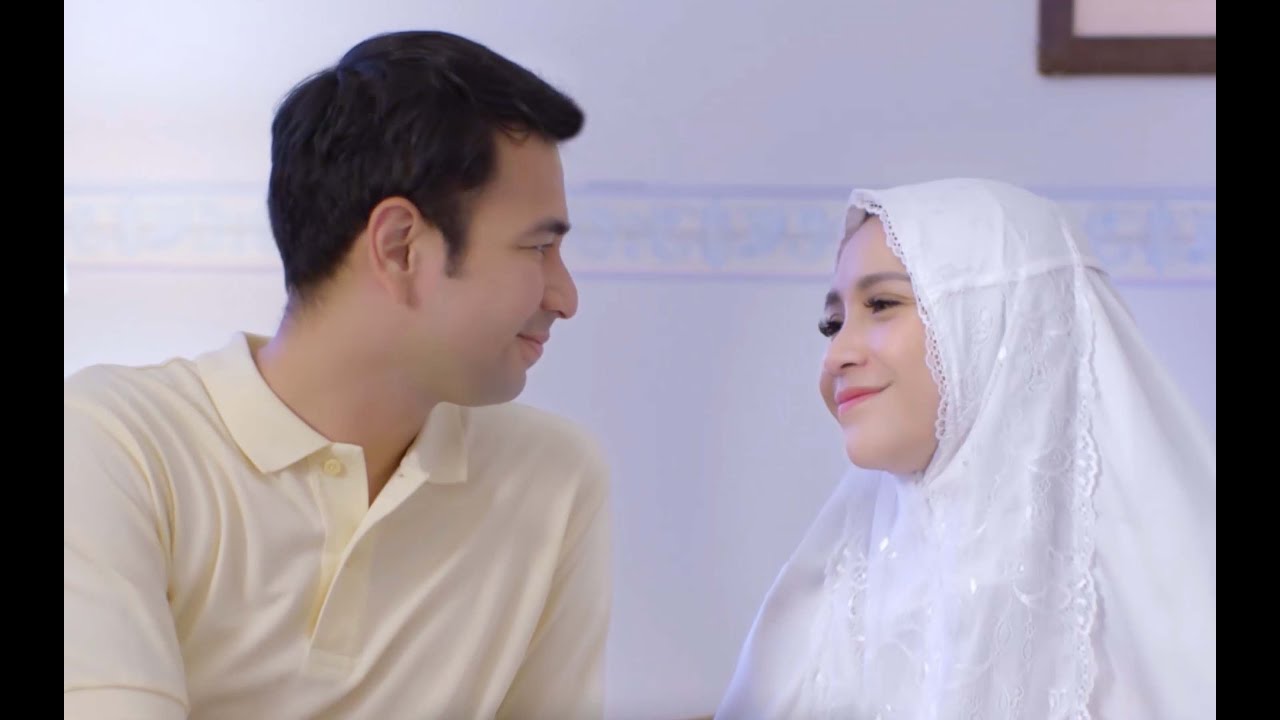 MS GLOW - The Next Marketing Of Islamic Cosmetic And Personal Care