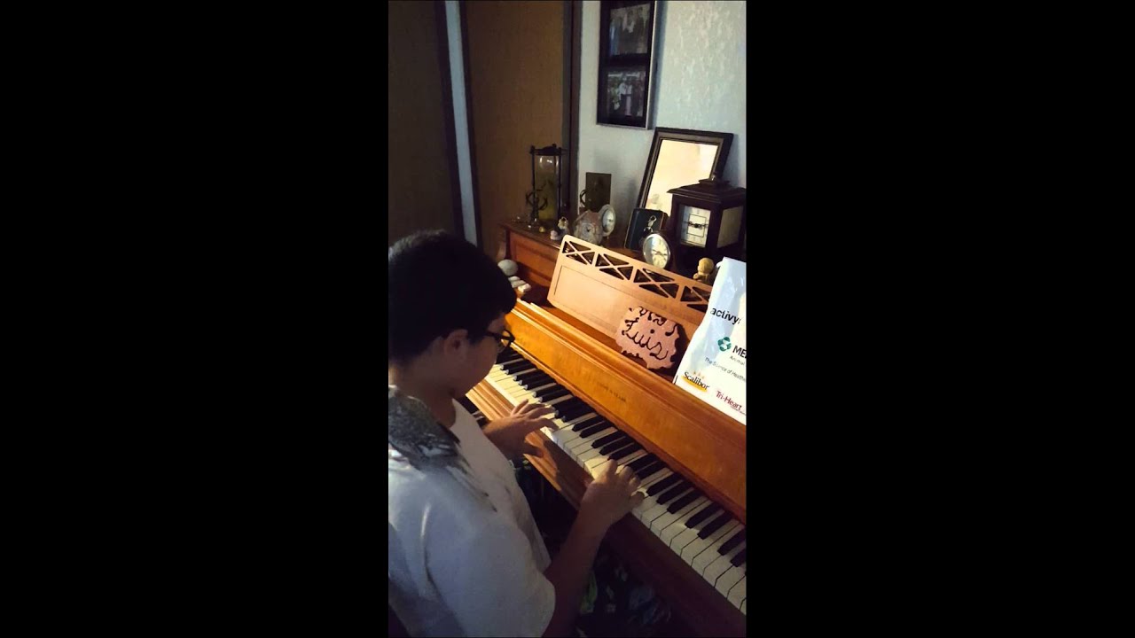 Niño pianista - YouTube